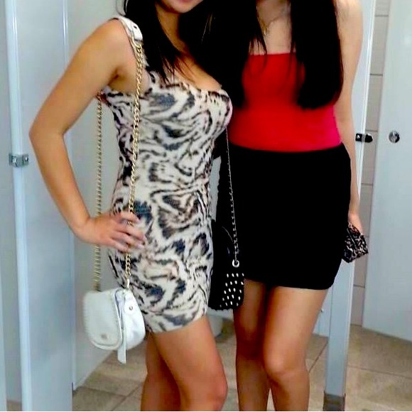 Guess mini leopard dress - Picture 2 of 3